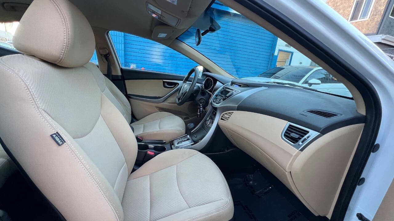 Used 2013 Hyundai Elantra GLS image 14