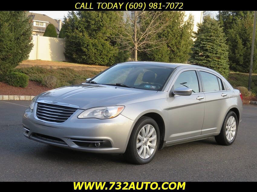 Used 2014 Chrysler 200 Limited w/ Sun/Sound Group FWD image 1