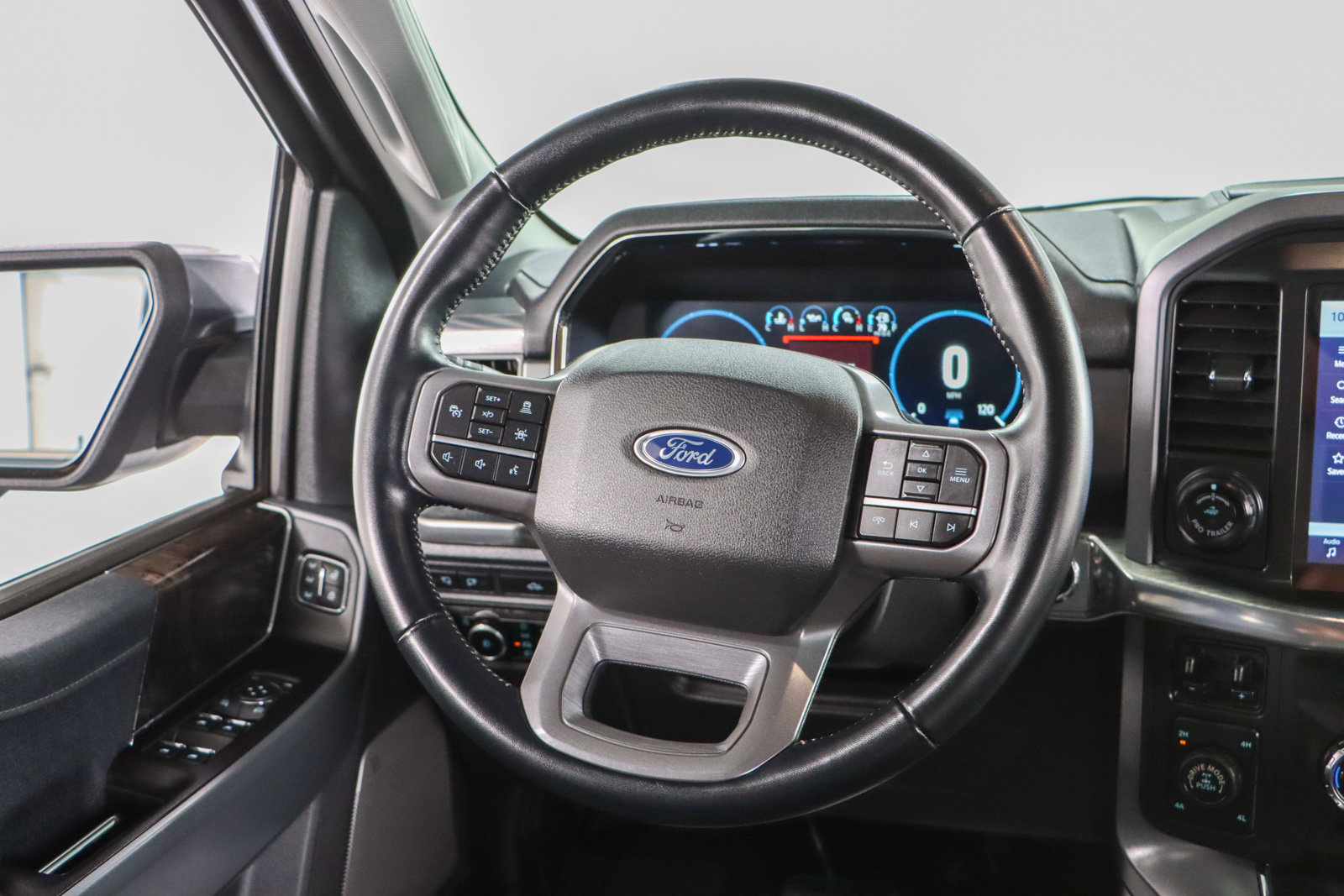 Used 2021 Ford F150 Lariat image 14