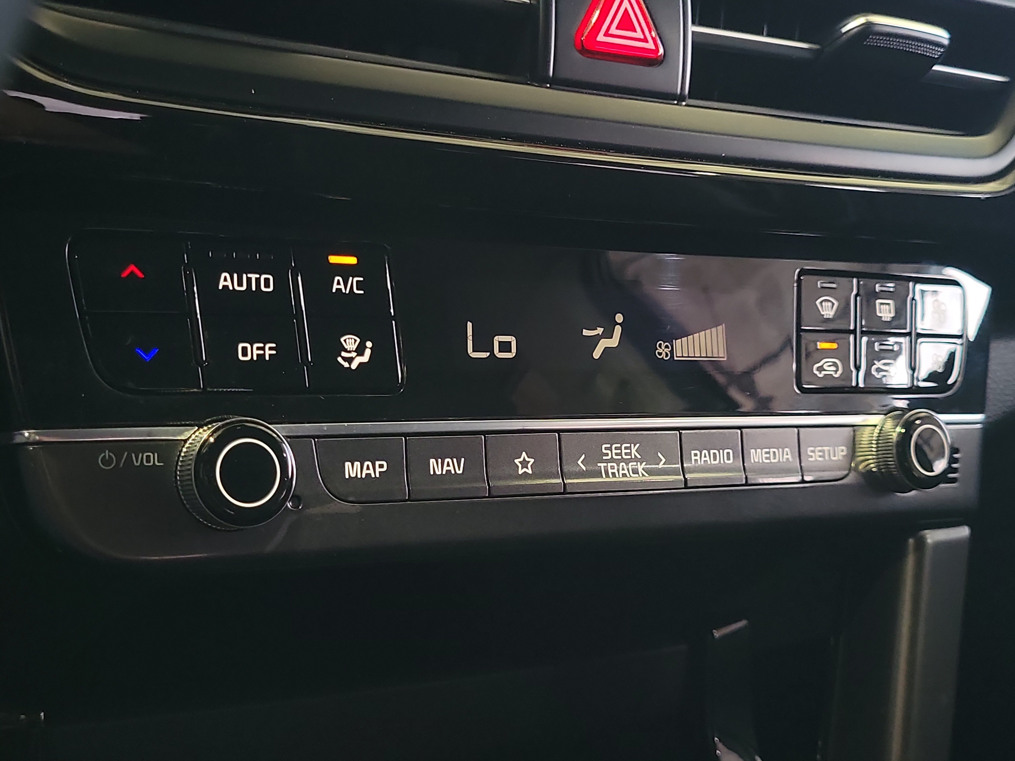 Used 2025 Kia Seltos S FWD image 27