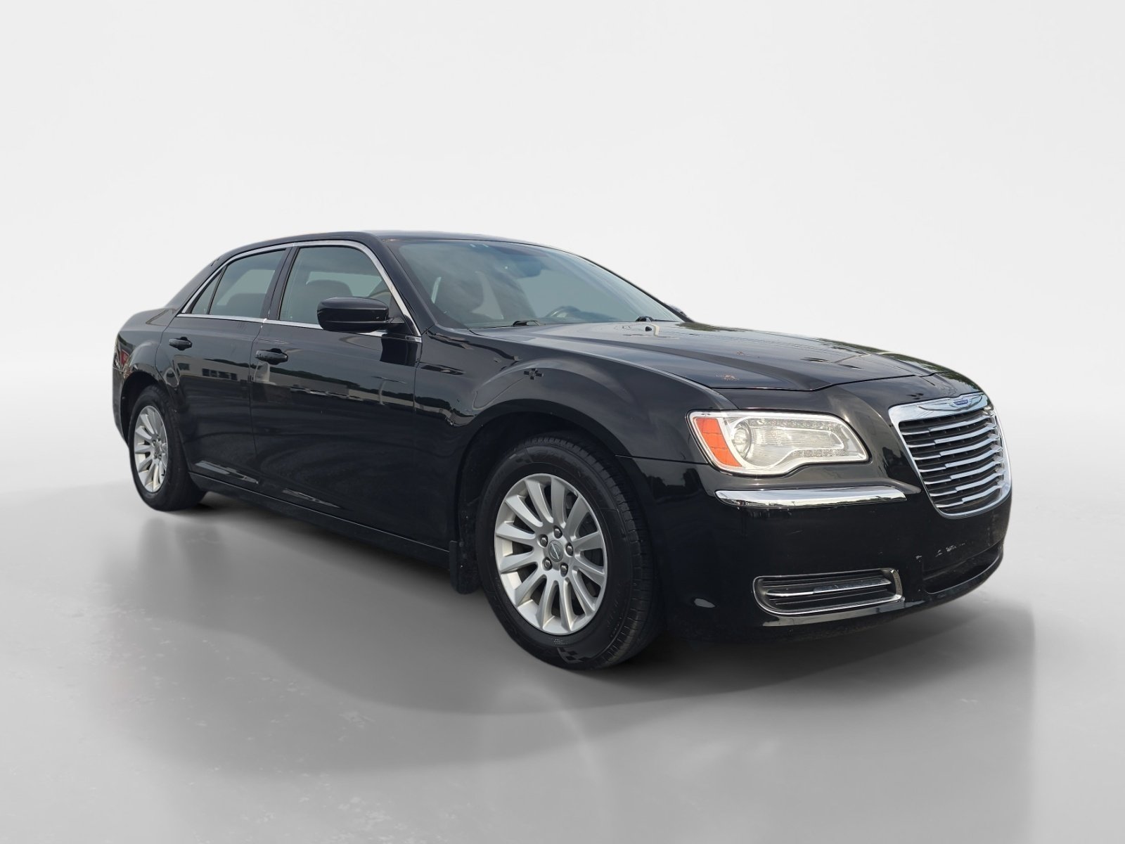 Used 2012 Chrysler 300 RWD image 7
