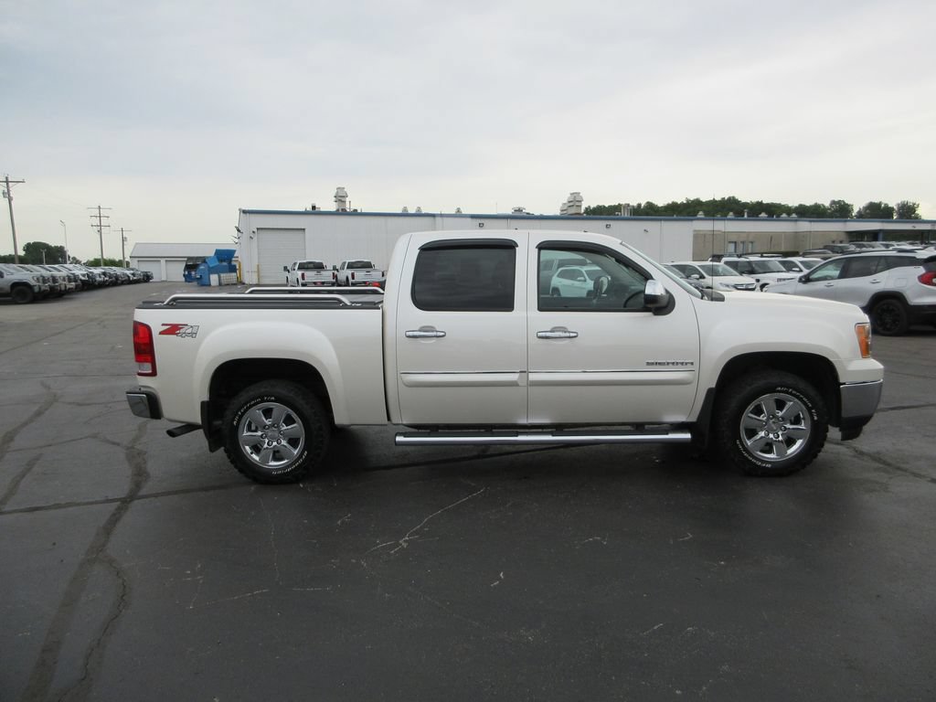 Used 2011 GMC Sierra 1500 SLE w/ Power Tech Package AWD/4WD image 5