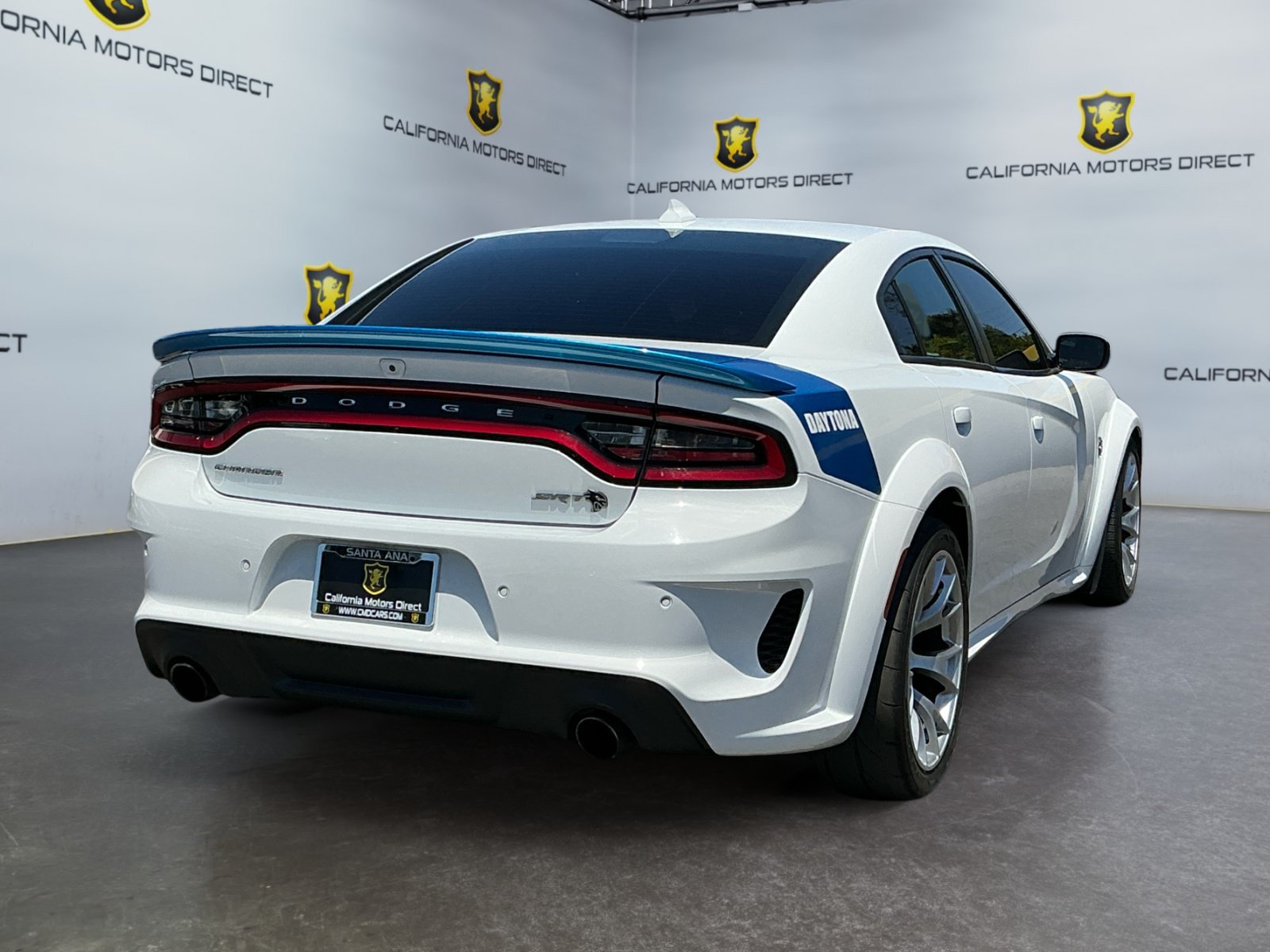 Used 2020 Dodge Charger SRT Hellcat w/ Navigation & Travel Group RWD image 5