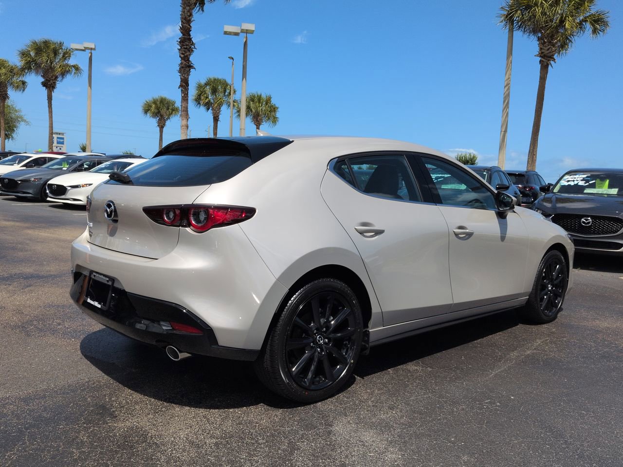 New 2026 MAZDA MAZDA3 2.5 S Hatchback w/ Premium Pkg FWD image 4