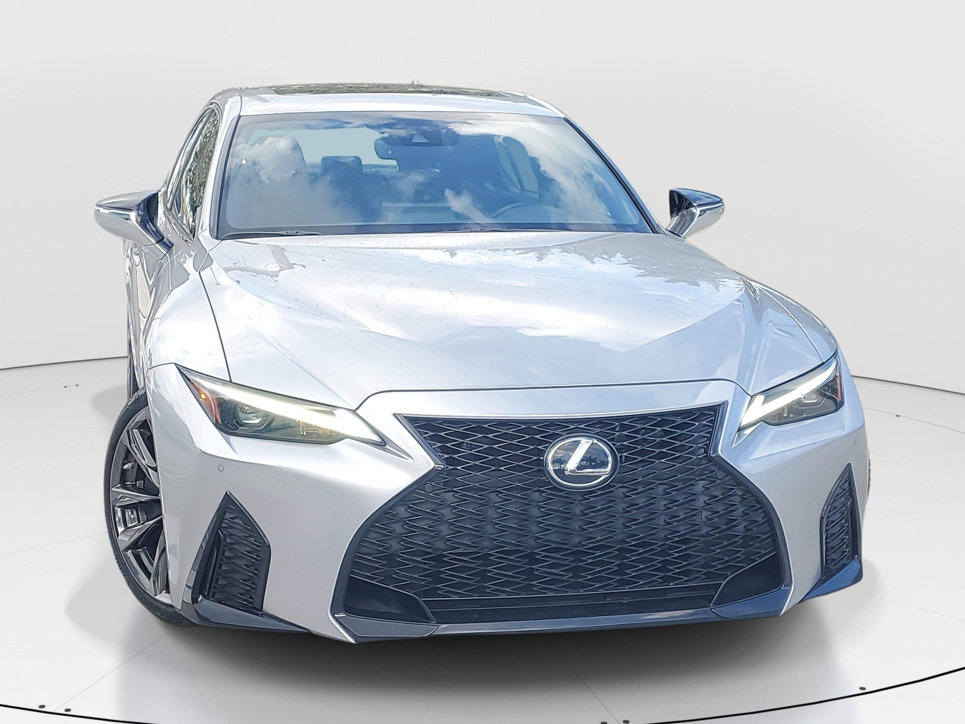 Certified 2022 Lexus IS 350 F Sport image 2