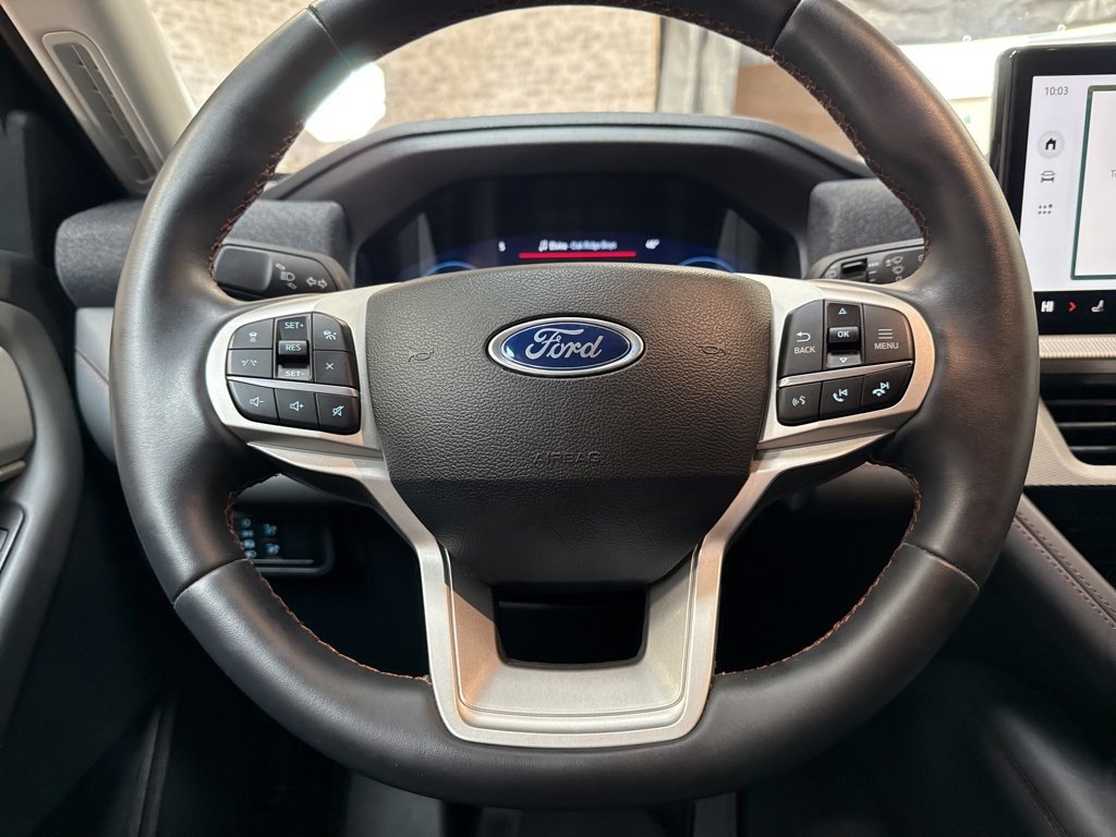Used 2025 Ford Explorer Active image 16