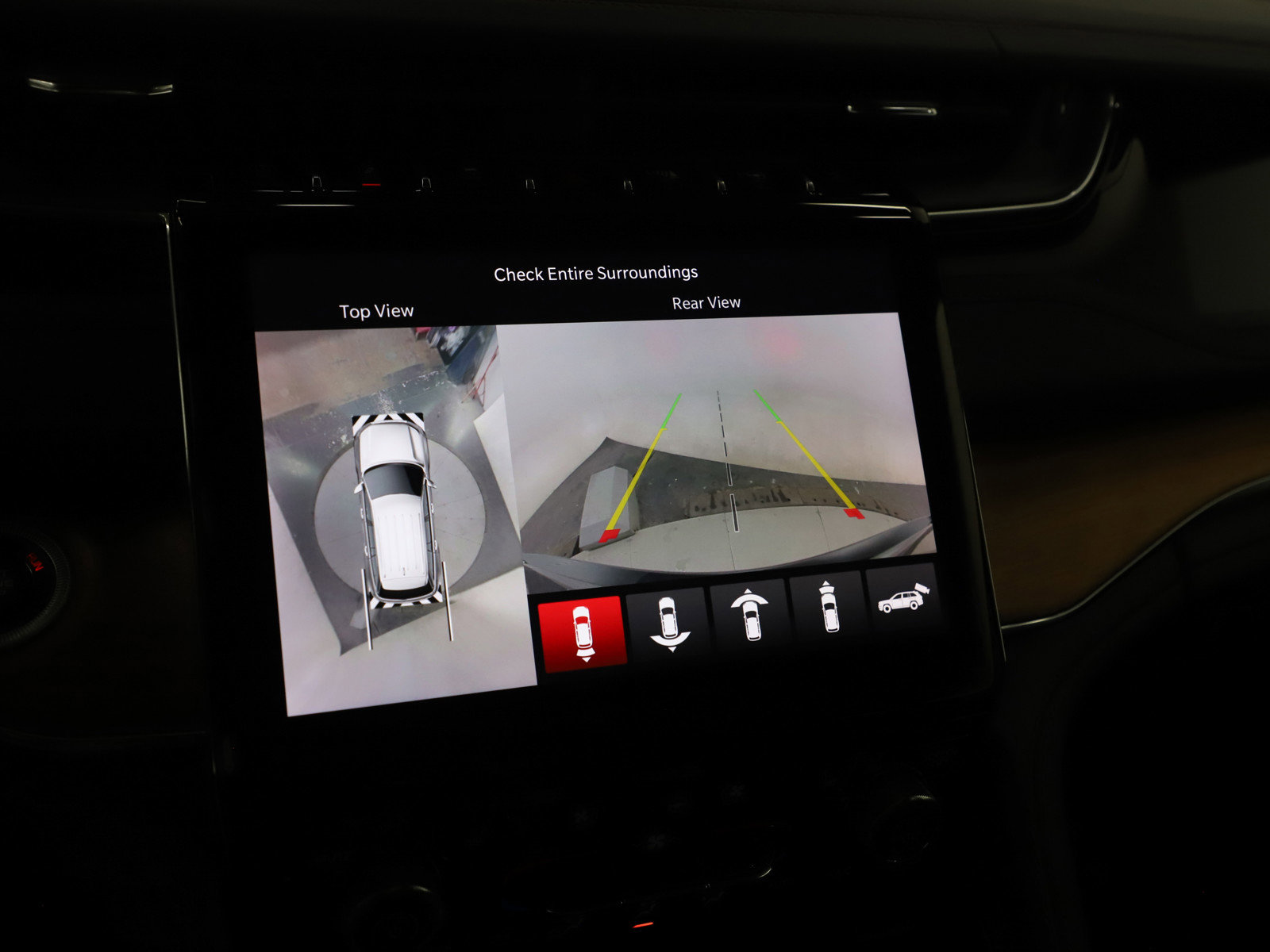 Used 2024 Jeep Grand Cherokee Summit AWD/4WD image 23