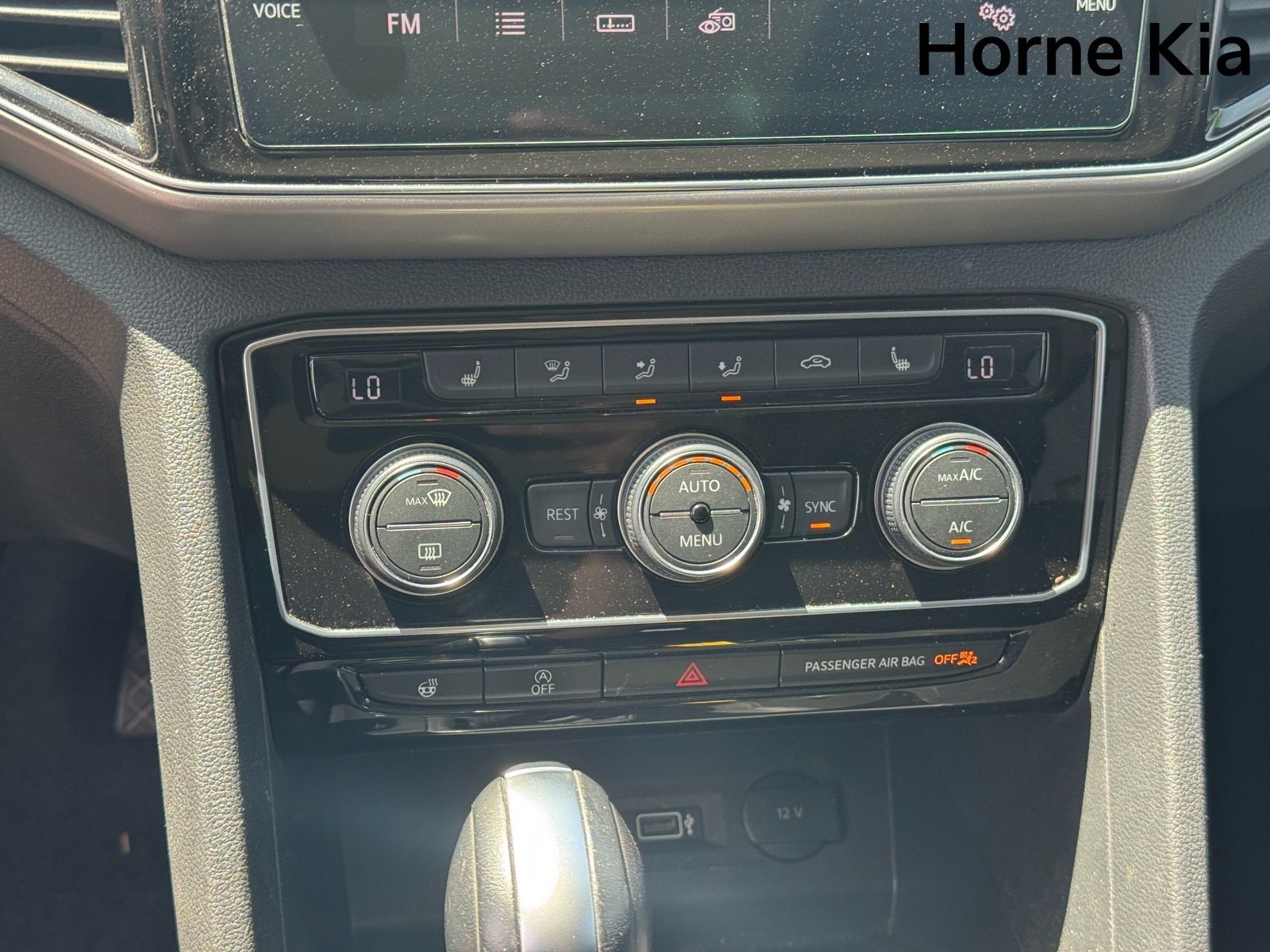 Used 2019 Volkswagen Atlas SEL FWD image 22