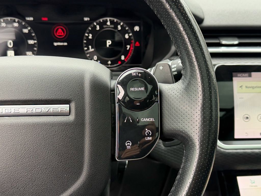 Used 2018 Land Rover Range Rover Velar S image 16