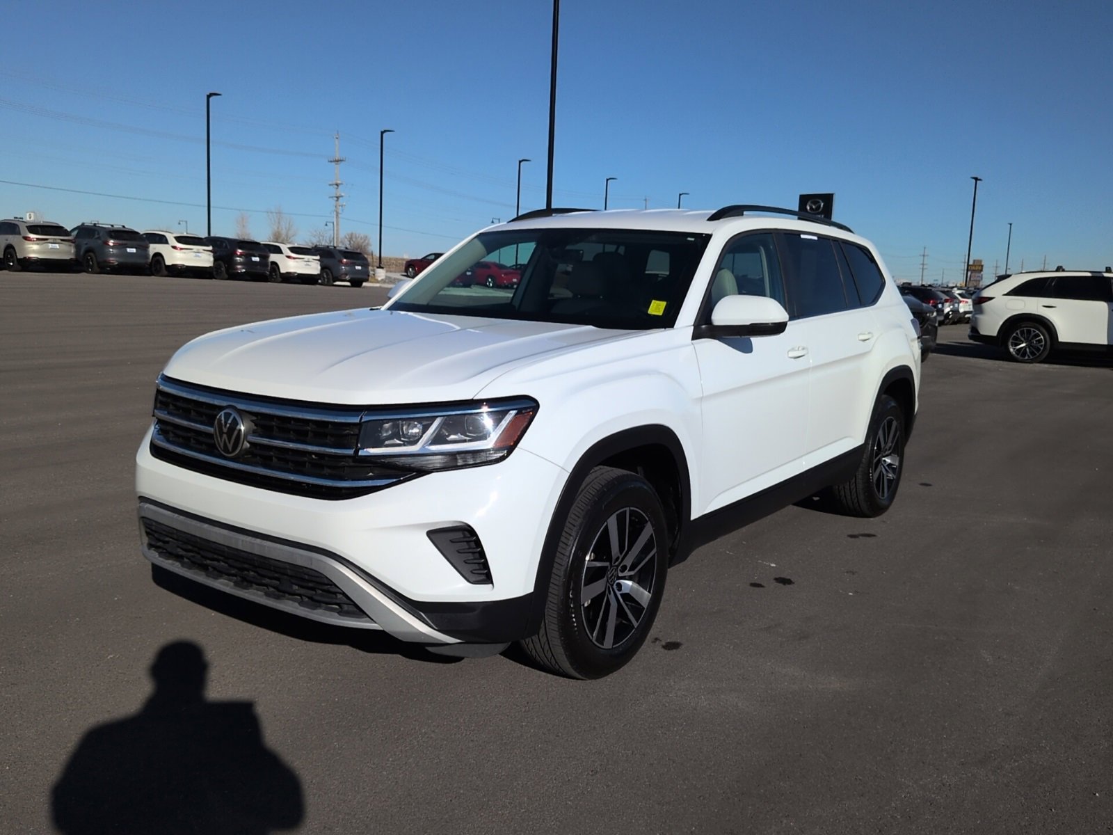 Used 2021 Volkswagen Atlas SE image 3