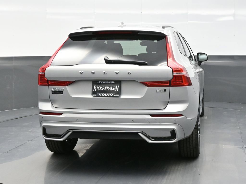 Used 2025 Volvo XC60 B5 Plus w/ Climate Package image 6