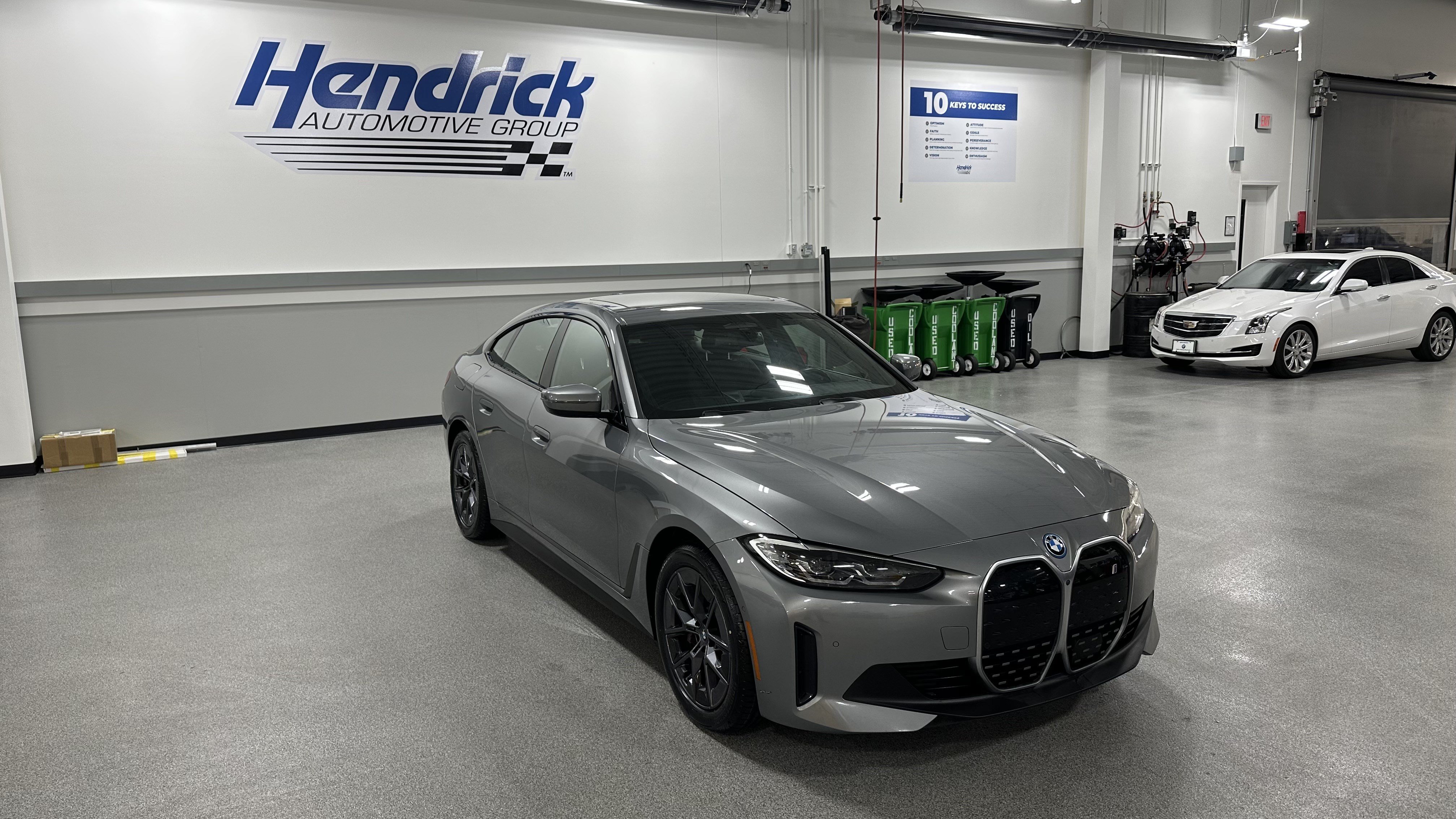 Certified 2023 BMW i4 eDrive35 RWD image 2