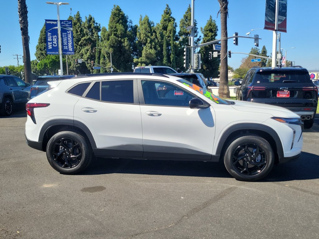 New 2026 Chevrolet Trax LT w/ Driver Confidence Package FWD image 27