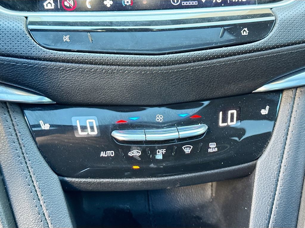Used 2023 Cadillac XT6 Luxury AWD/4WD image 15