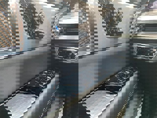 New 2026 Cadillac Vistiq Luxury image 19