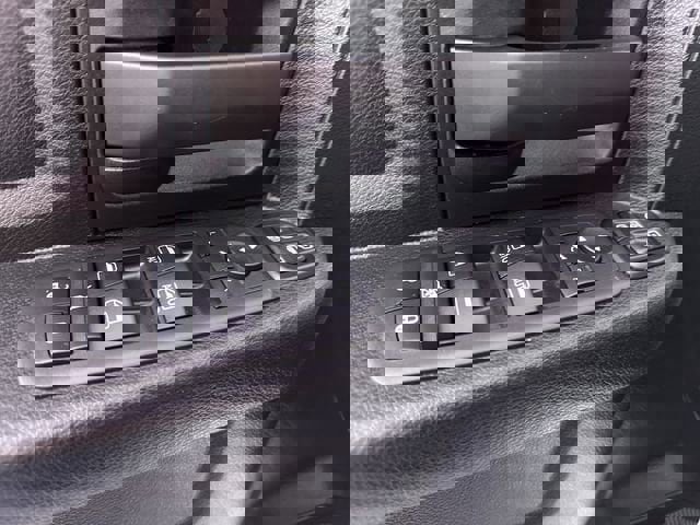 Used 2024 RAM 3500 Tradesman w/ Chrome Appearance Group image 24