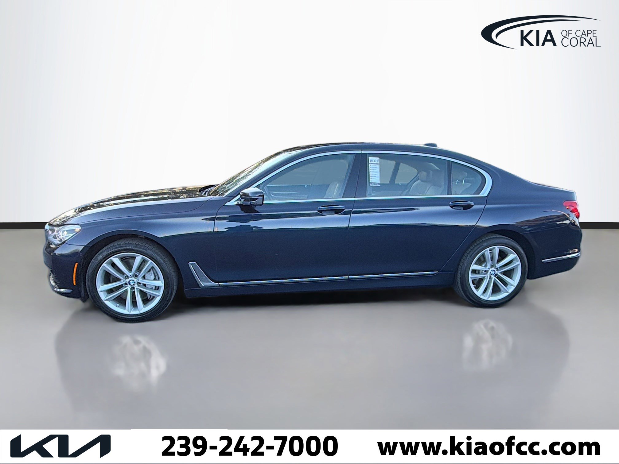 Used 2018 BMW 750i xDrive image 2