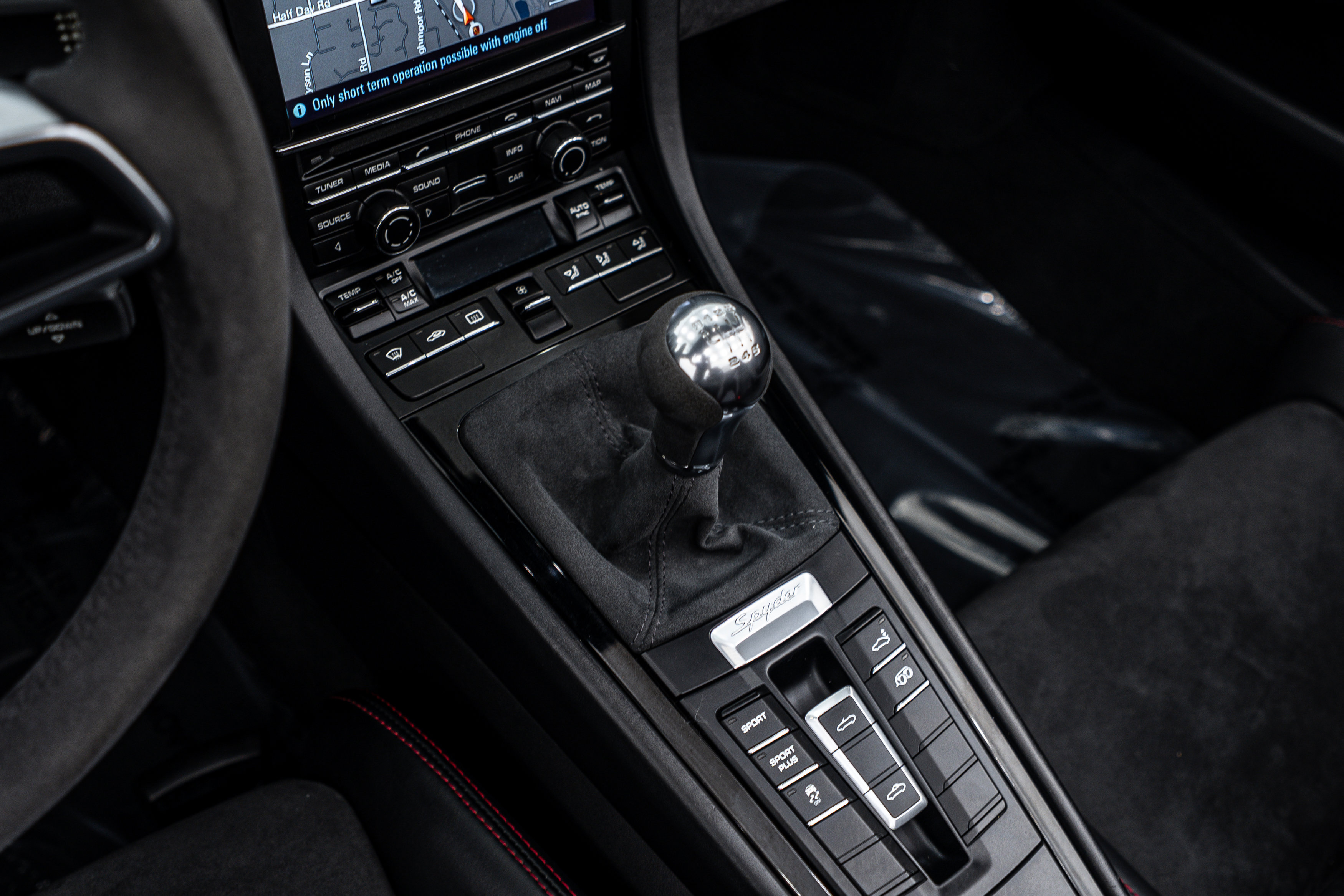 Certified 2016 Porsche Boxster Spyder RWD image 16