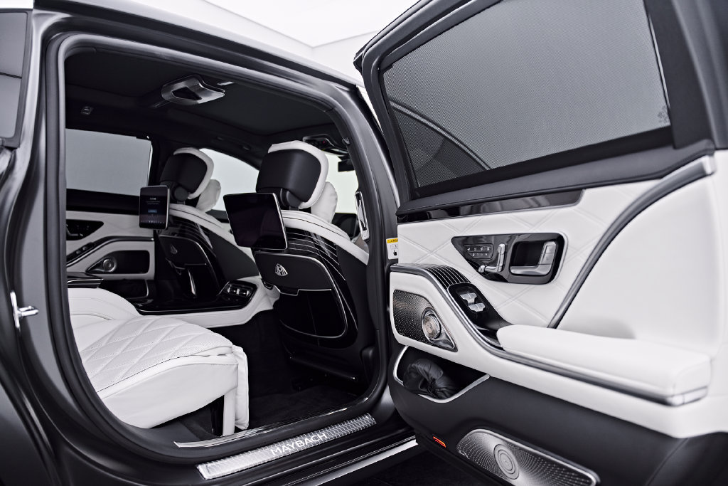 Used 2026 Mercedes-Benz Maybach S 580 4MATIC image 28