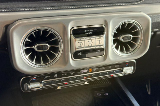 Used 2025 Mercedes-Benz G 63 AMG 4MATIC image 19