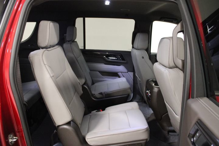 New 2026 GMC Yukon XL Elevation w/ Elevation Premium Package image 31