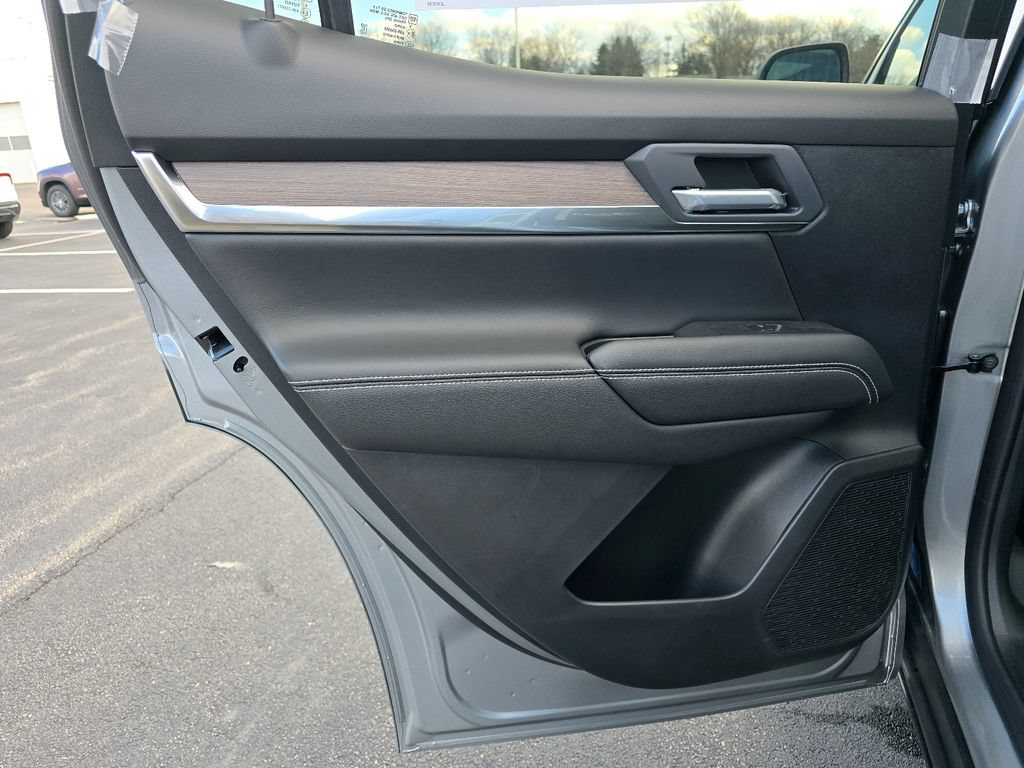 New 2026 GMC Terrain Denali AWD/4WD image 24