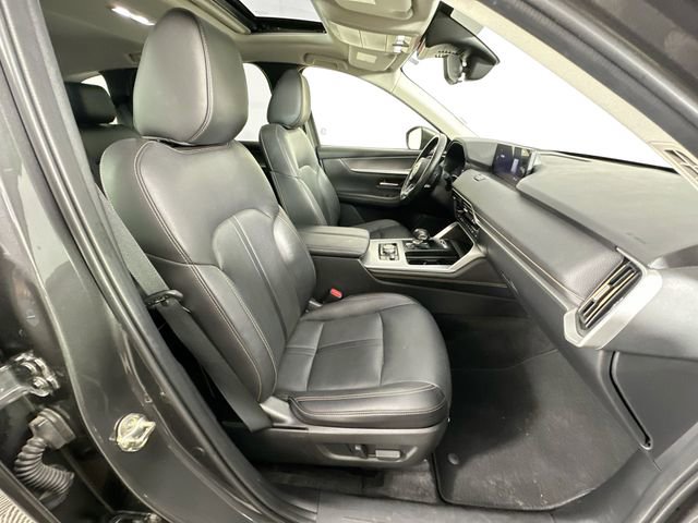 Used 2024 MAZDA CX-90 3.3 Turbo w/ Preferred Plus image 29