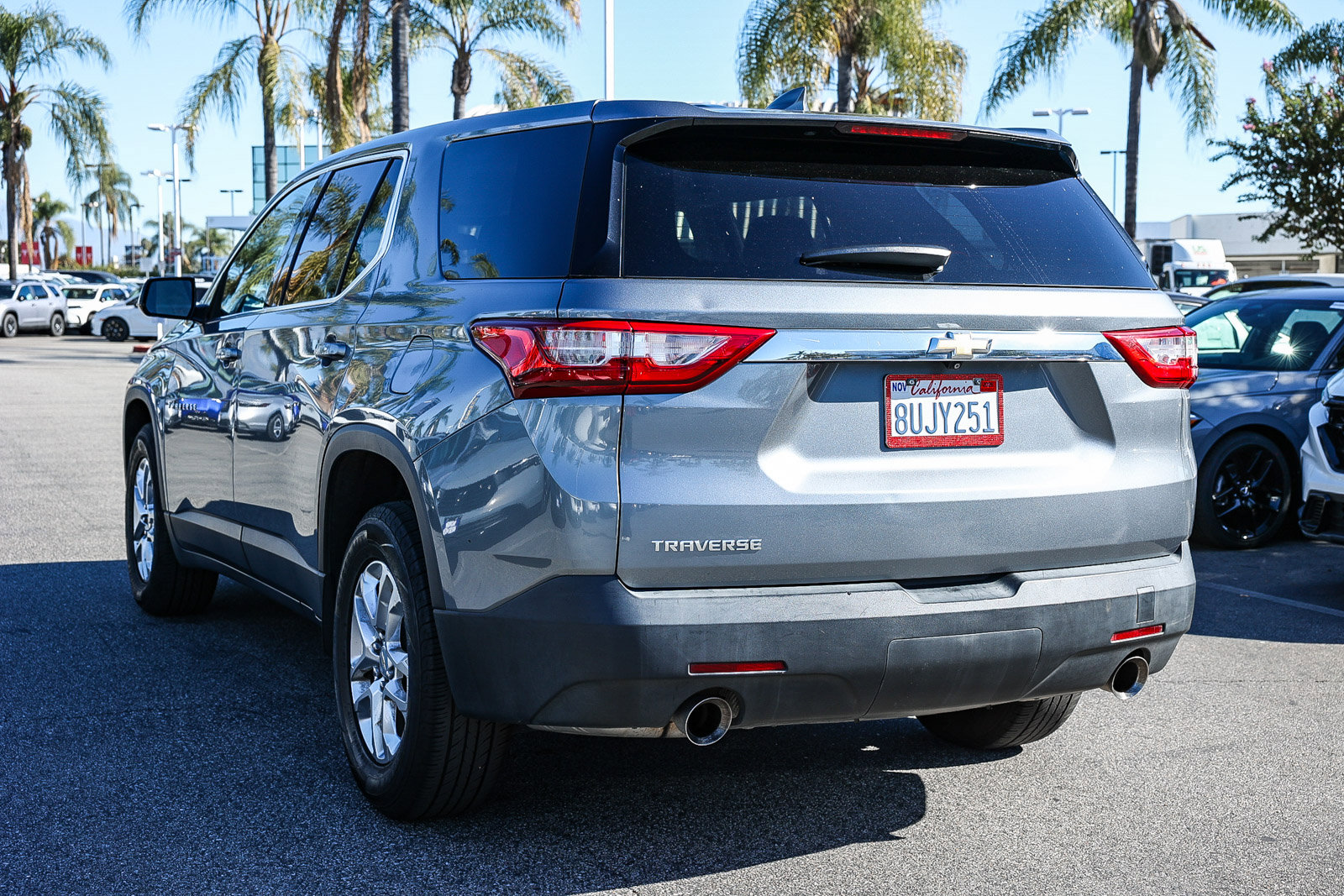 Used 2020 Chevrolet Traverse LS image 4