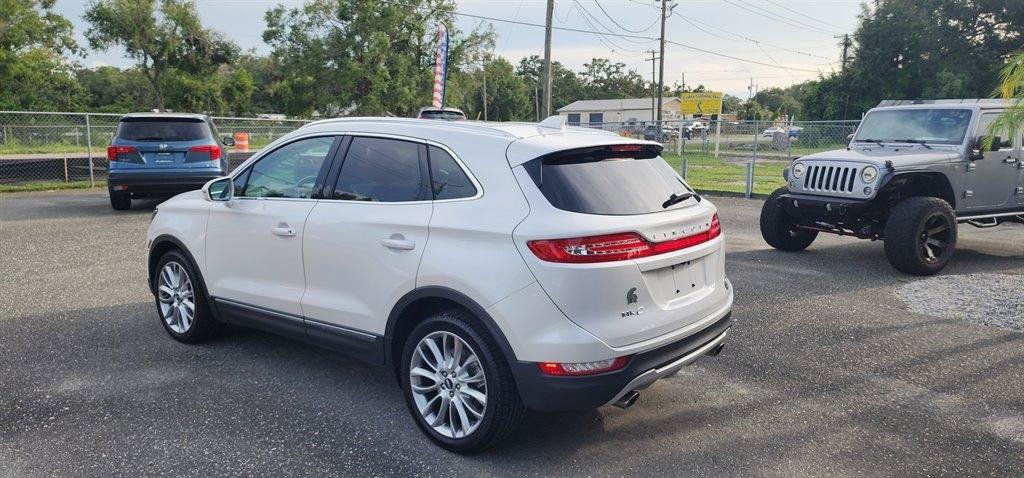Used 2017 Lincoln MKC Reserve FWD image 10