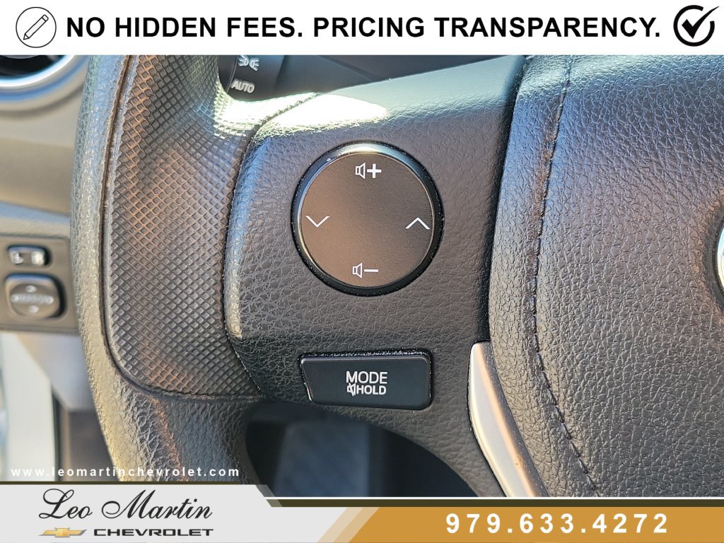 Used 2018 Toyota Corolla LE w/ LE Premium Package w/Moonroof FWD image 21