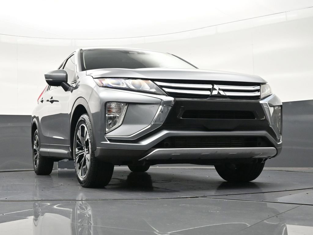 Used 2020 Mitsubishi Eclipse Cross LE image 29