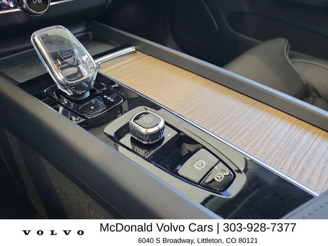 New 2026 Volvo XC60 T8 Ultra w/ Protection Package Premier AWD/4WD image 24