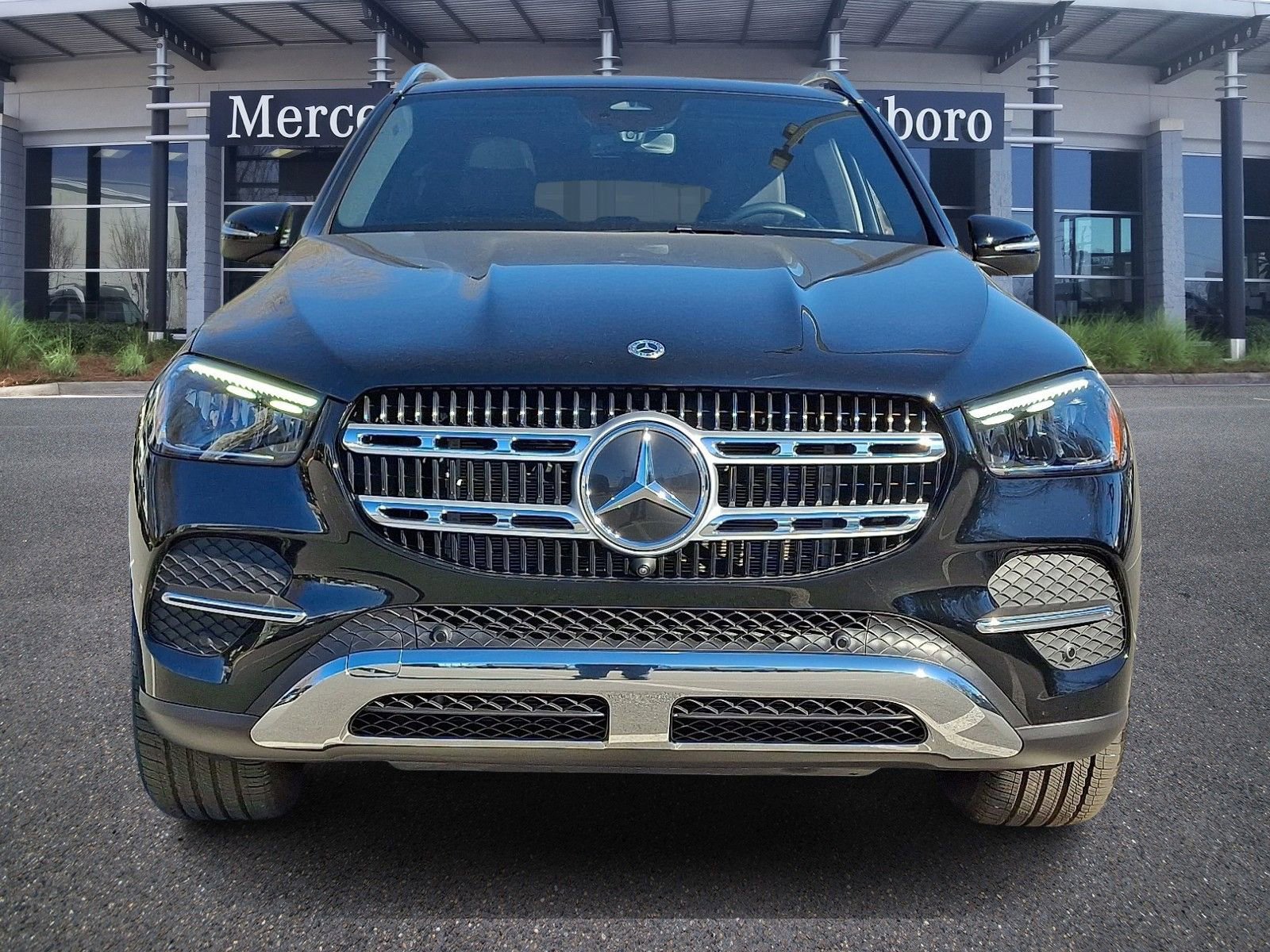 Certified 2025 Mercedes-Benz GLE 350 4MATIC image 2