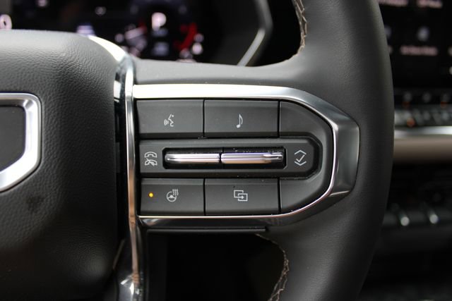 Used 2026 GMC Canyon Denali image 12