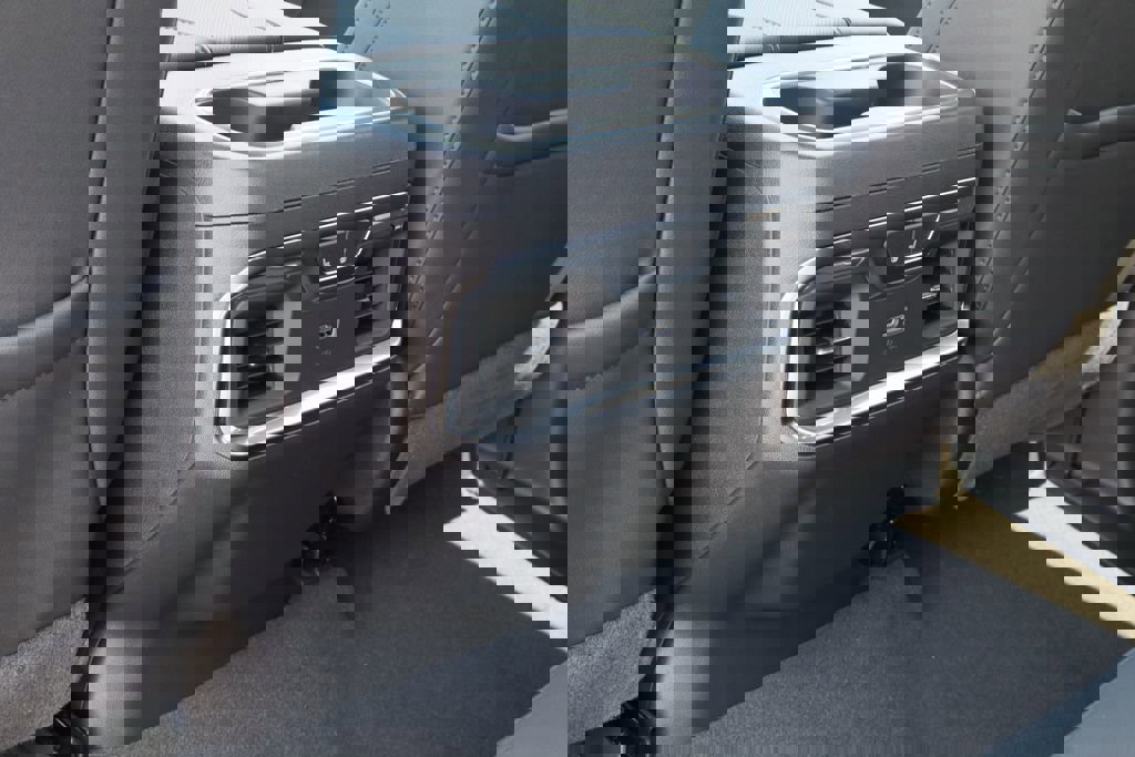 New 2026 GMC Sierra 1500 SLT w/ SLT Premium Package image 20