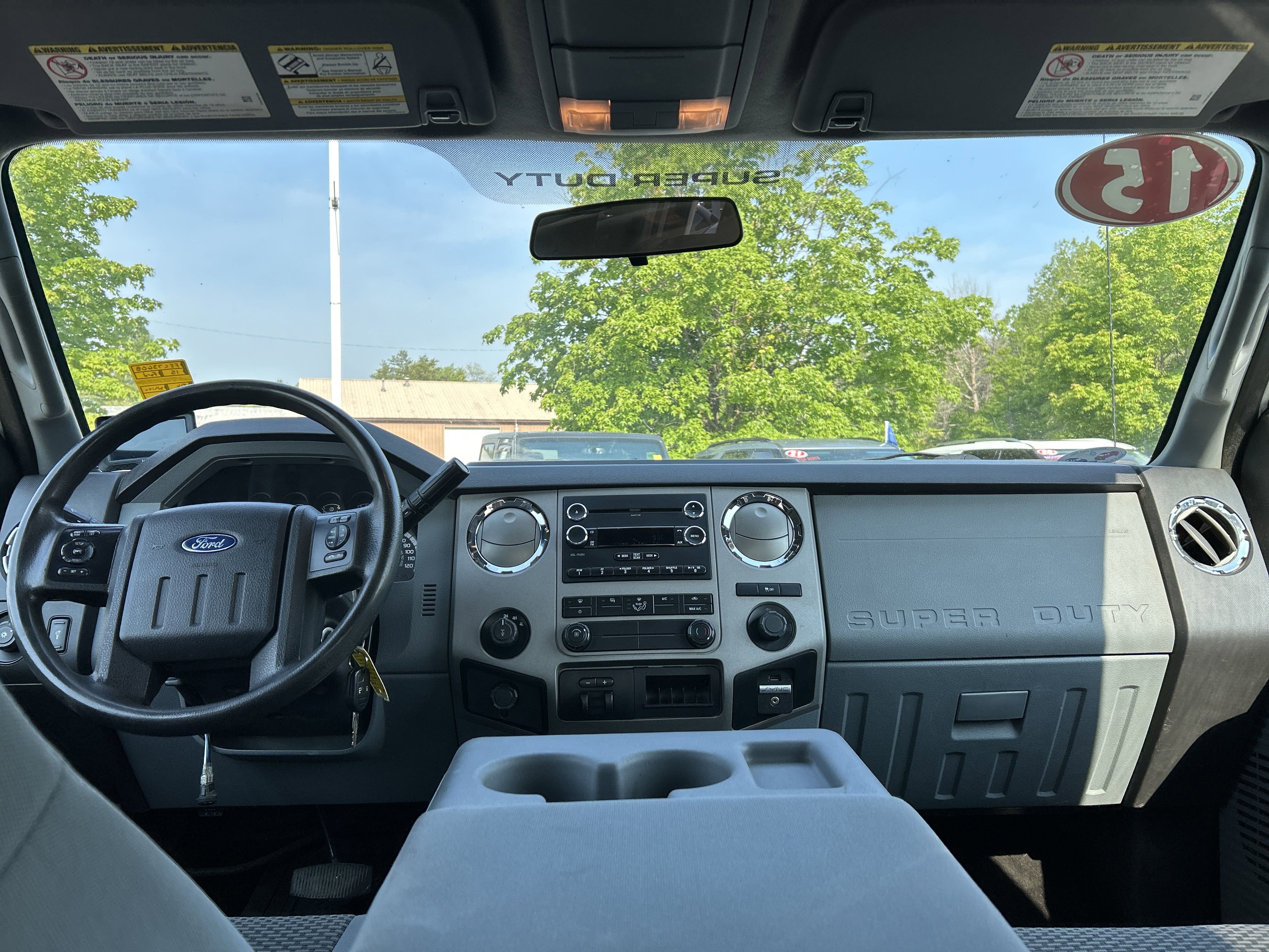 Used 2015 Ford F350 XLT image 38