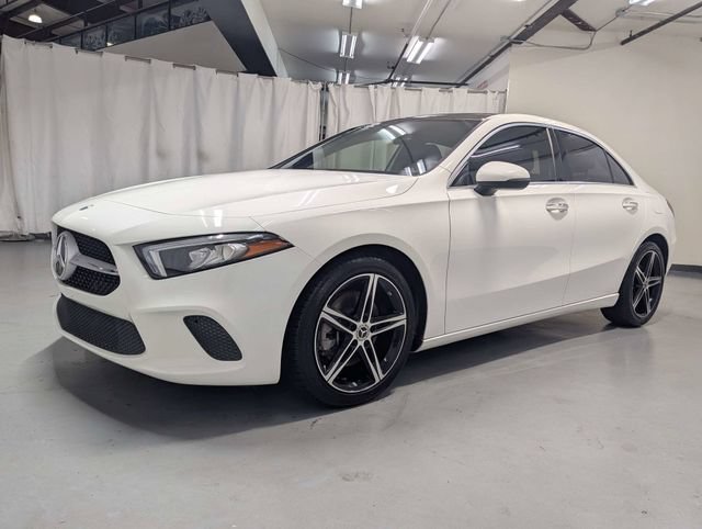 Used 2022 Mercedes-Benz A 220 w/ Premium Package Lite image 5