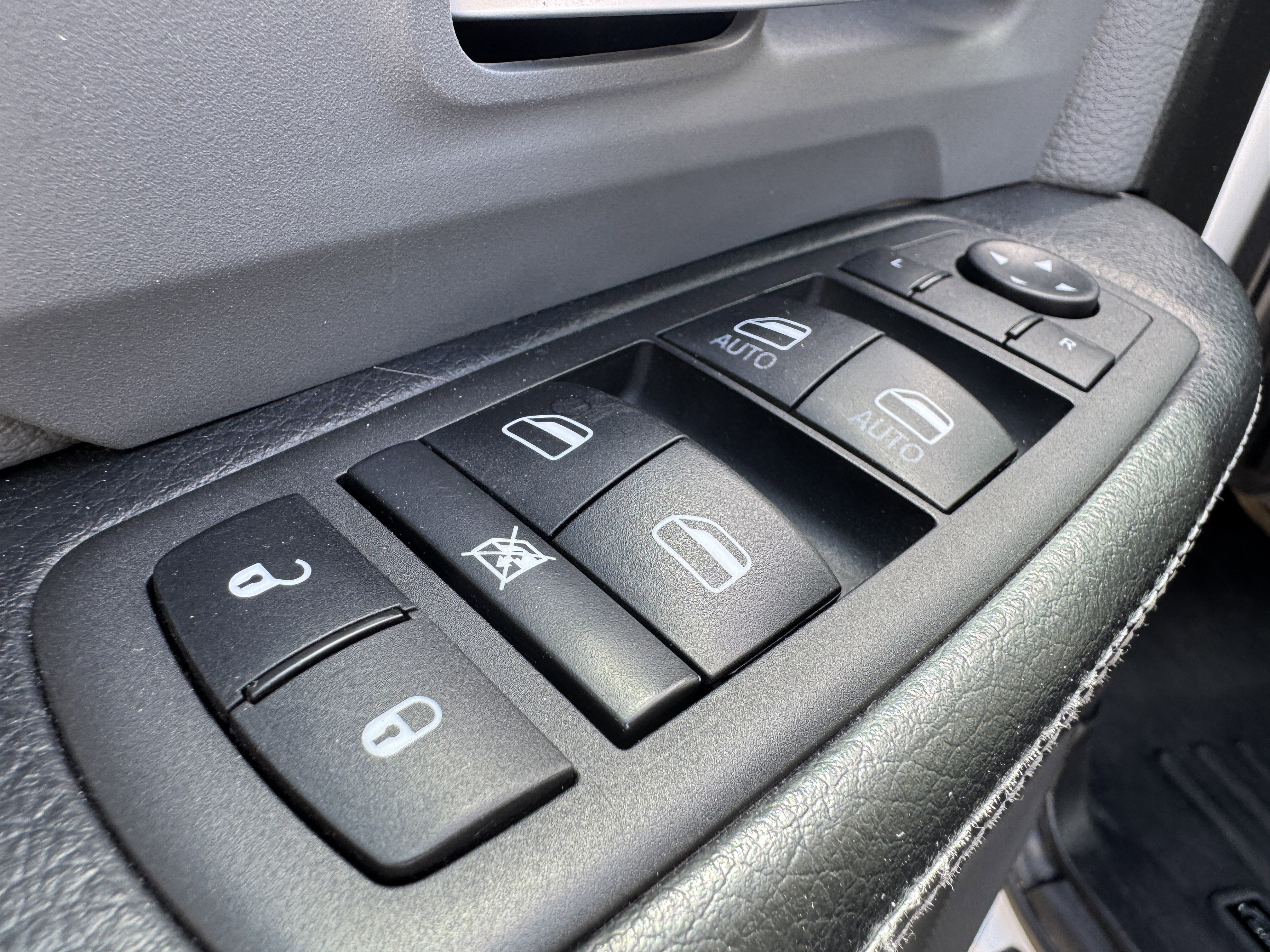 Used 2021 RAM 2500 Big Horn AWD/4WD image 10