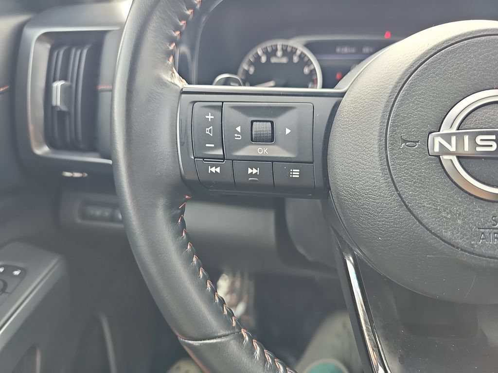 Used 2024 Nissan Pathfinder Rock Creek AWD/4WD image 17