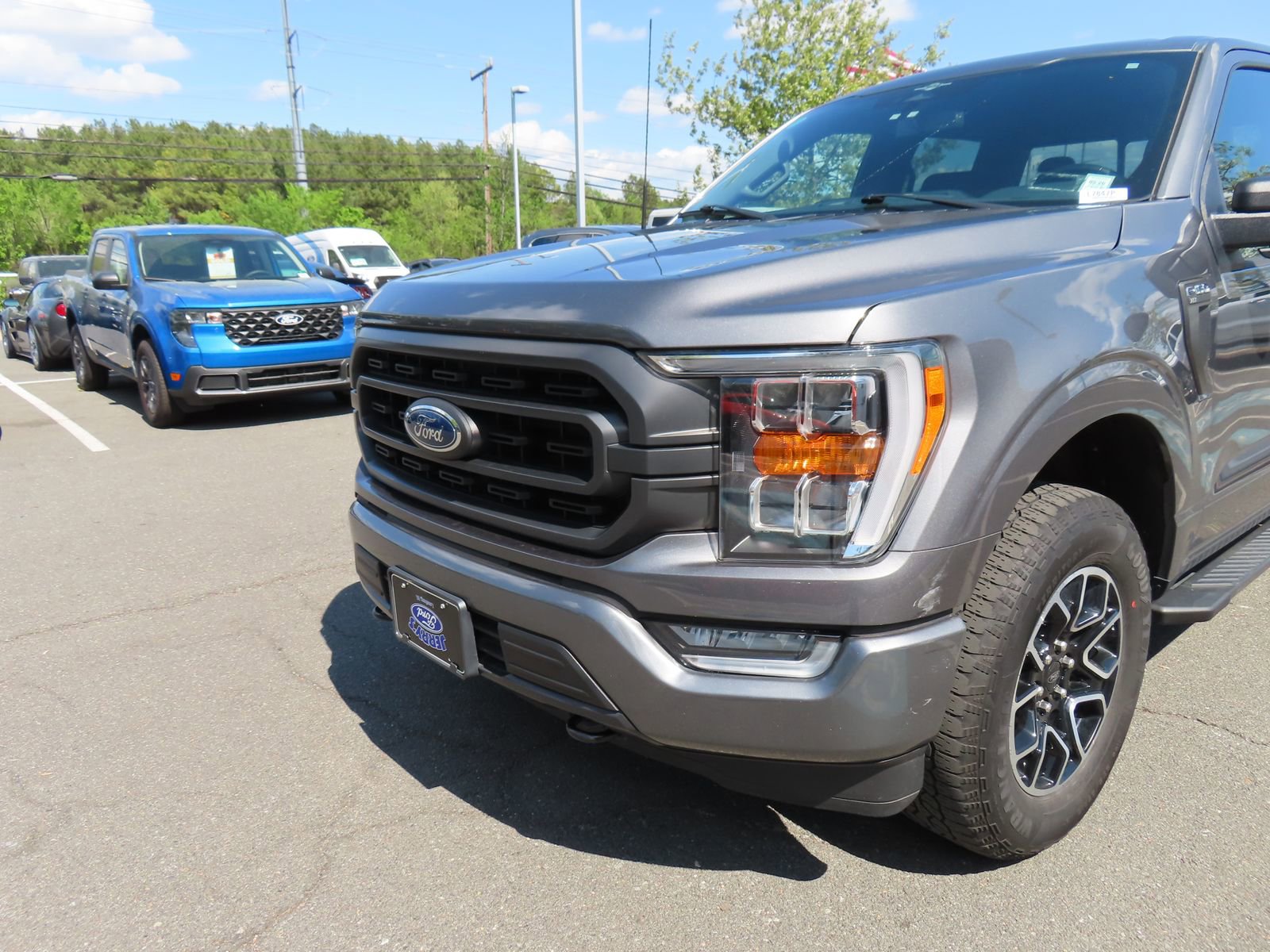 Used 2023 Ford F150 XLT w/ Equipment Group 302A High image 9