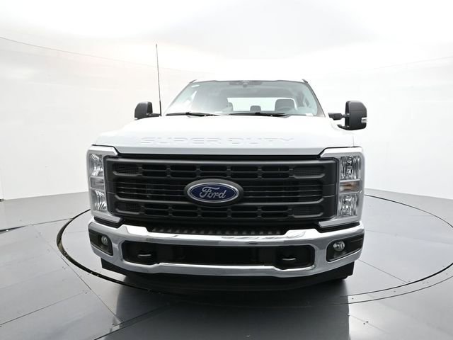 New 2026 Ford F250 XL image 2