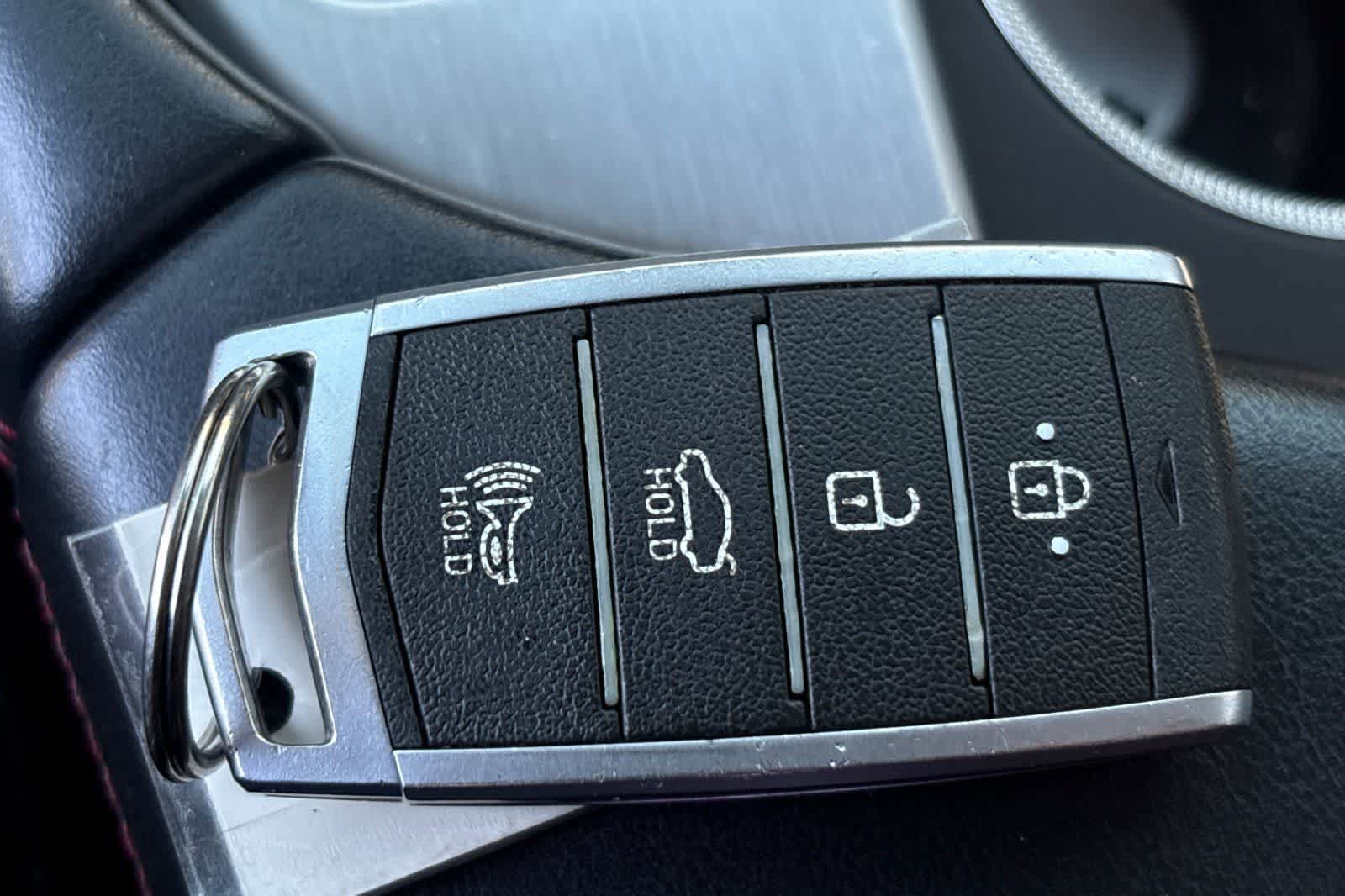 Used 2019 Genesis G70 3.3T Dynamic RWD image 27