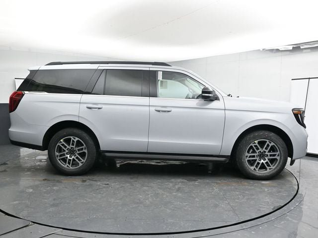 New 2026 Ford Expedition Active AWD/4WD image 14