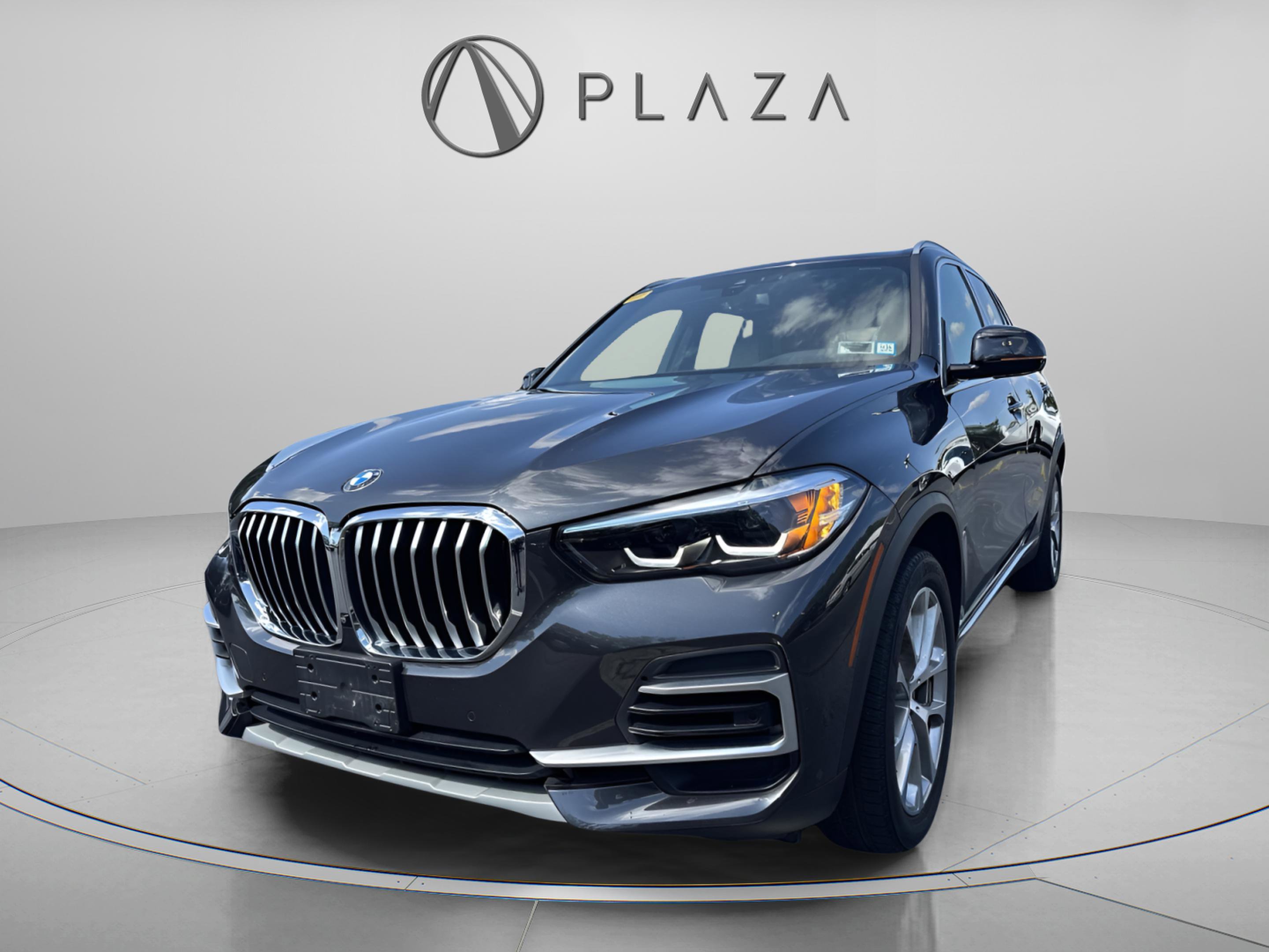 Used 2022 BMW X5 xDrive40i w/ Premium Package