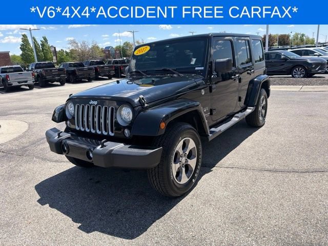 Used 2017 Jeep Wrangler Unlimited Sahara w/ Connectivity Group AWD/4WD image 4