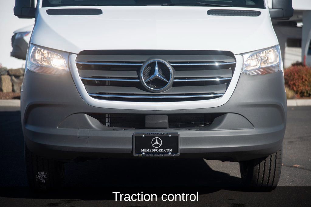 Used 2025 Mercedes-Benz Sprinter 2500 image 15