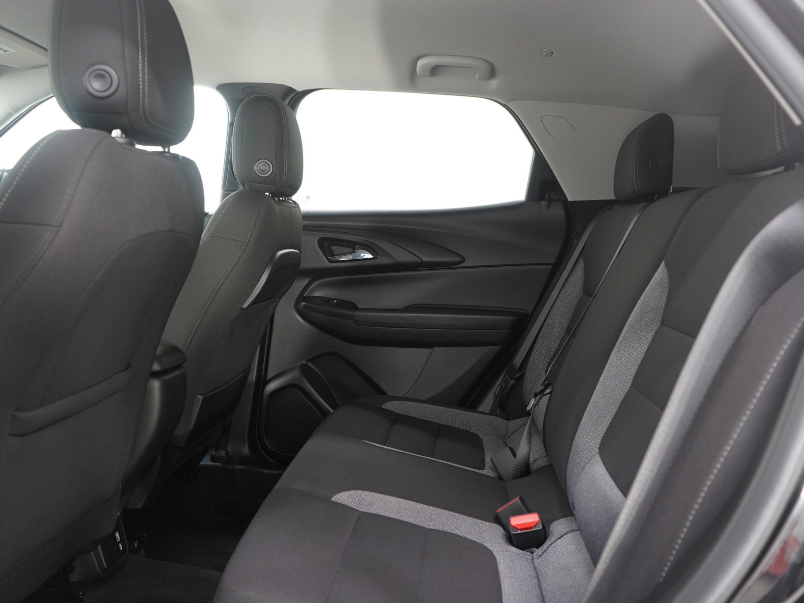 Used 2022 Chevrolet TrailBlazer LT w/ Convenience Package AWD/4WD image 16