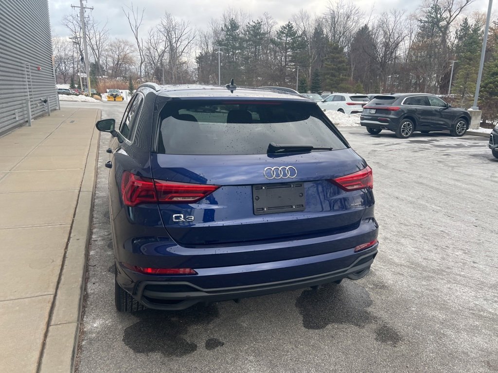 Used 2023 Audi Q3 2.0T Premium Plus image 29
