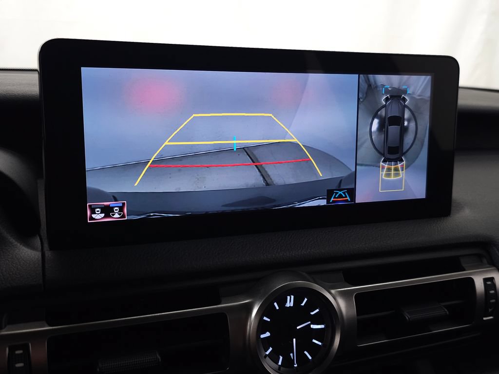 Used 2022 Lexus IS 500 RWD image 27