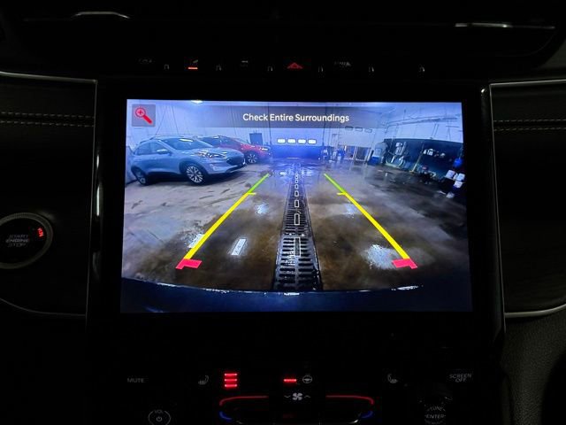 Used 2023 Jeep Grand Cherokee L Limited image 40